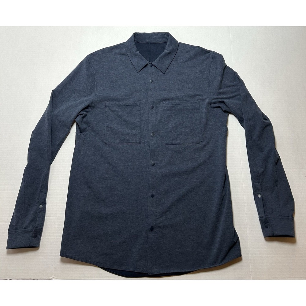 Lululemon Mens Soft Knit Overshirt Flannel Button Down Shirt Blue Size Large EUC